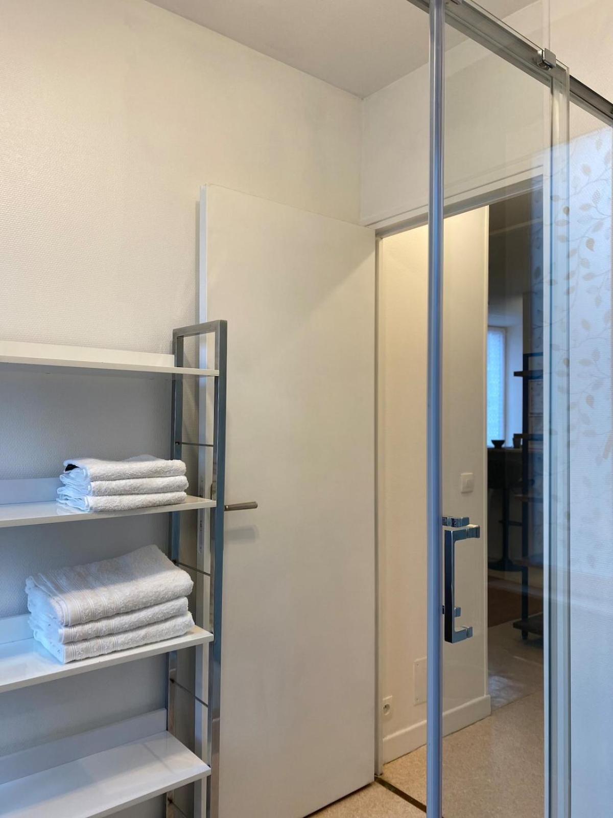 Chateau, Poteries, Vins Et Randonnees Apartment Saint-Amand-en-Puisaye